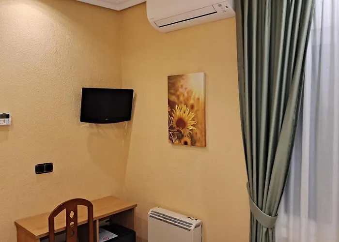 Pensión La Concha 2*