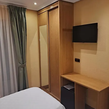 La Concha 2*